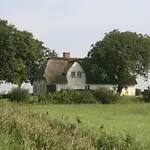 Poppenbuell Thatched House Dom wakacyjny *