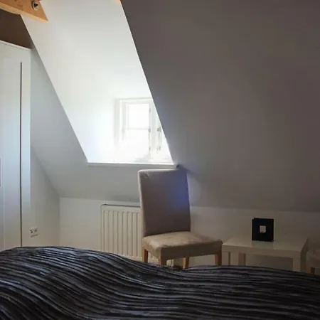 Poppenbuell Thatched House * Osterhever