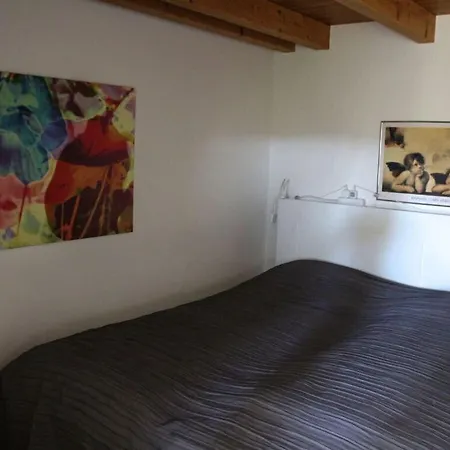 Poppenbuell Thatched House