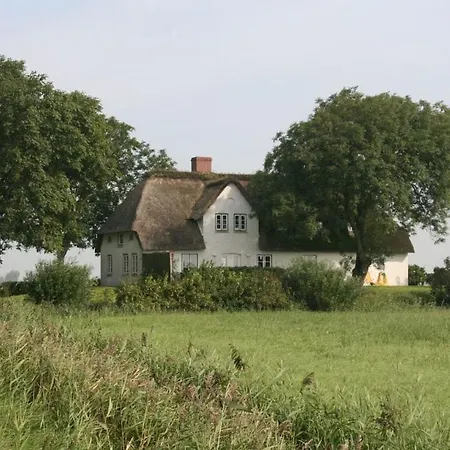 Poppenbuell Thatched House Osterhever