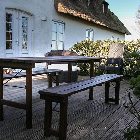 Poppenbuell Thatched House Feriehus *