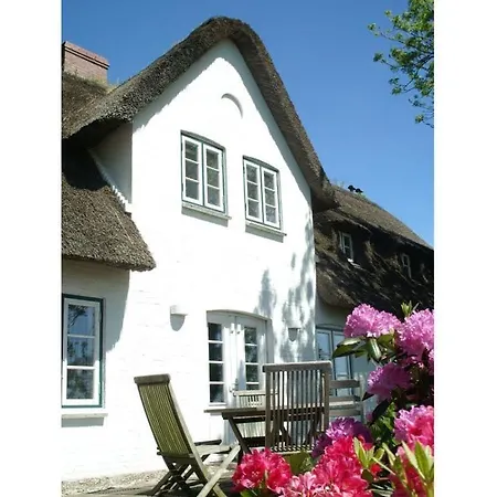 Poppenbuell Thatched House Σπίτι διακοπών *