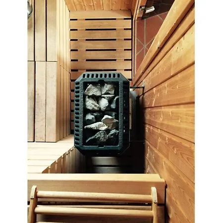 Σπίτι διακοπών Poppenbuell Thatched House *