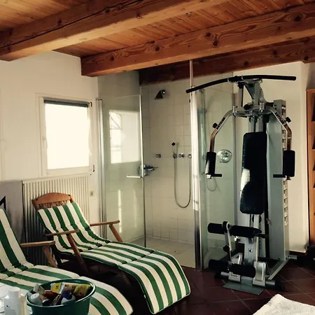 Poppenbuell Thatched House