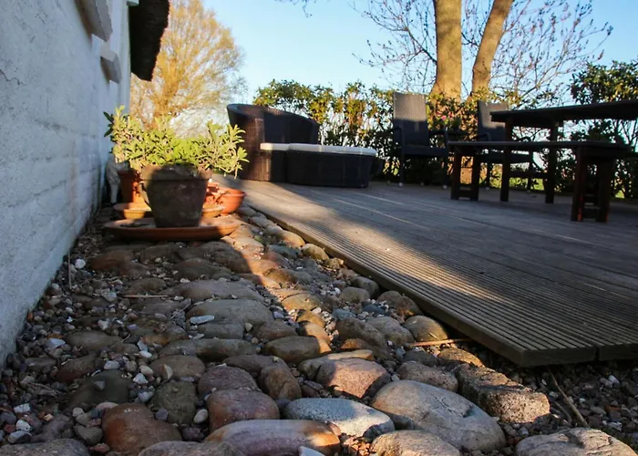 Poppenbuell Thatched House *